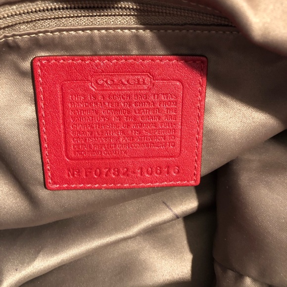 Coach Handbag Carly - Picture 5 of 9